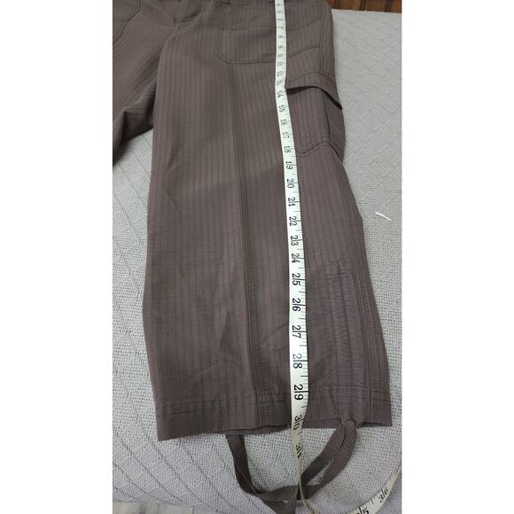 CJ Banks Brown 5 Pocket Cargo/ Capri Adjustable at Ankle Pants Women' Size 4 - Picture 3 of 9